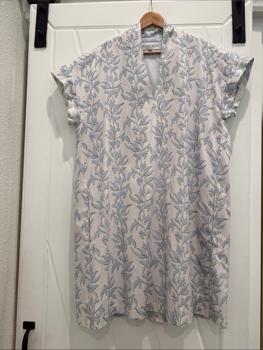 Brooke Wright Short-Sleeve V-Neck Midi Dress in Light Blue on Cream with Pockets
